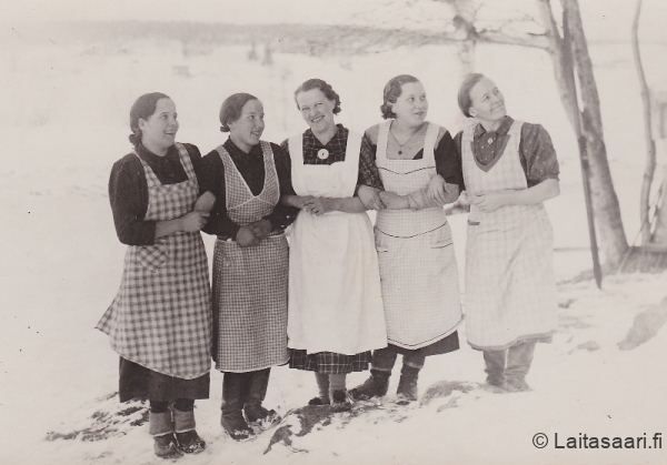 Laitasaaren Marttojen kudontakurssi 1938