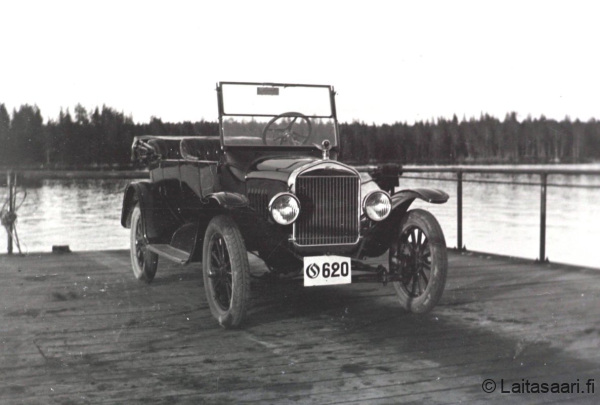 Muhoksen kirkkoherran auto