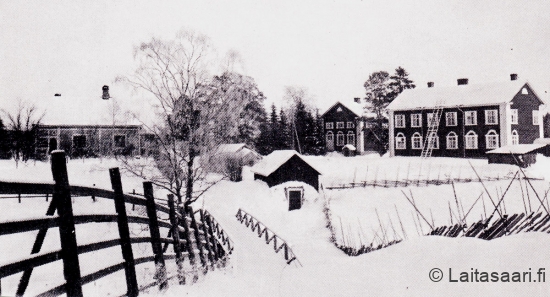 Koivikon rakennuksia Koivikon rakennuksia