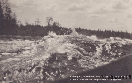 Koski kuohuu