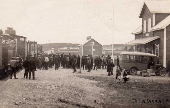 Muhoksen ensimmäinen juna (1927)