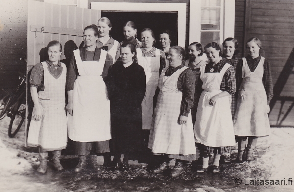 Laitasaaren Marttojen kudontakurssi 1938